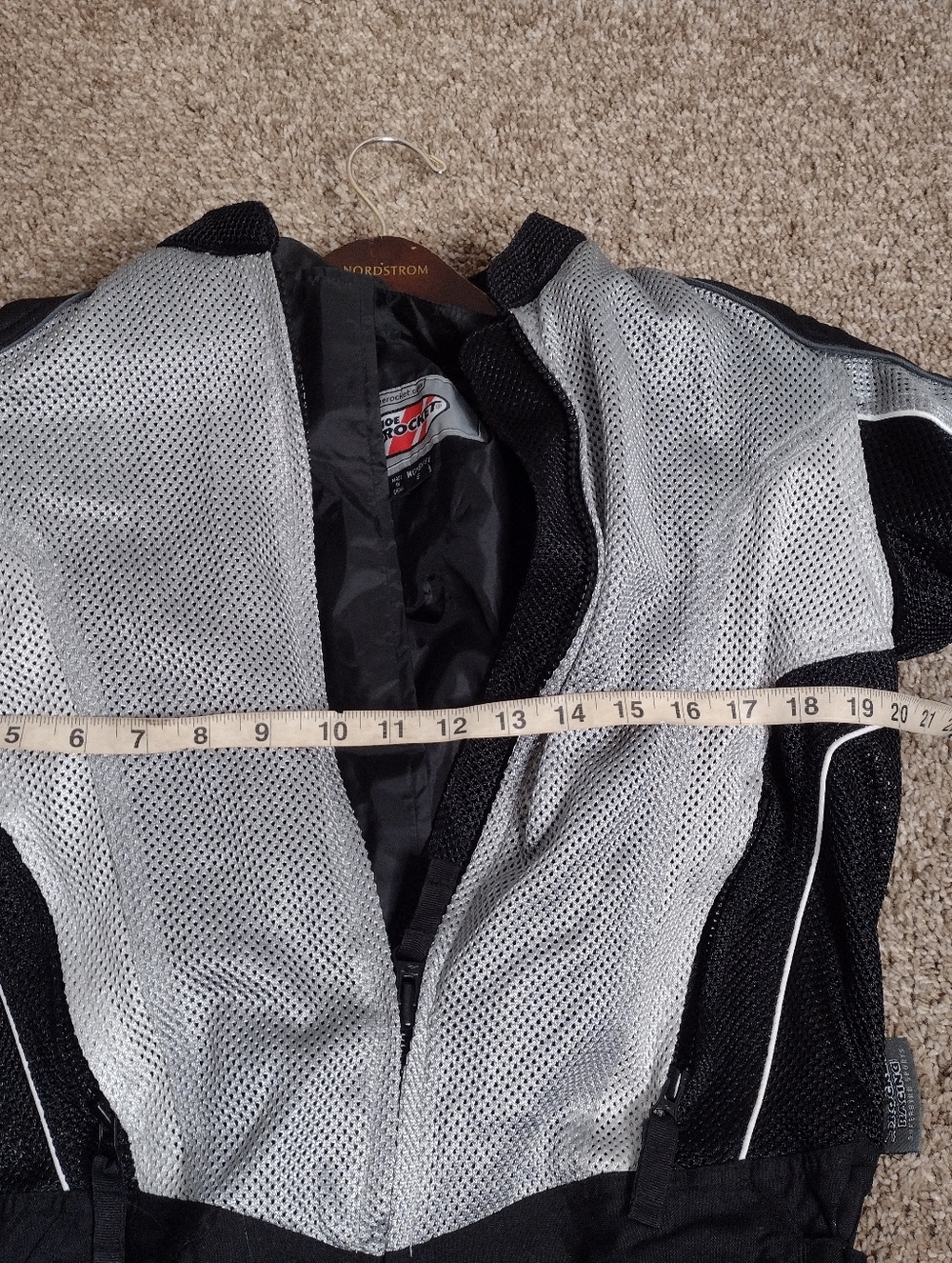 Jacket - Picture 6 of 9